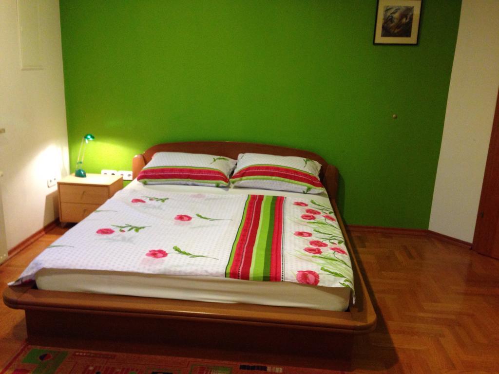 Guest House Seperic Jastrebarsko Exterior photo